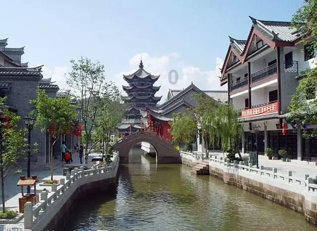 如何才能与孩子保持良好的亲子关系呢？游戏画面